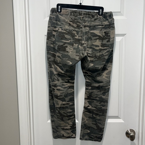 Mustard Seed camo distressed pants Medium M - Picture 7 of 12